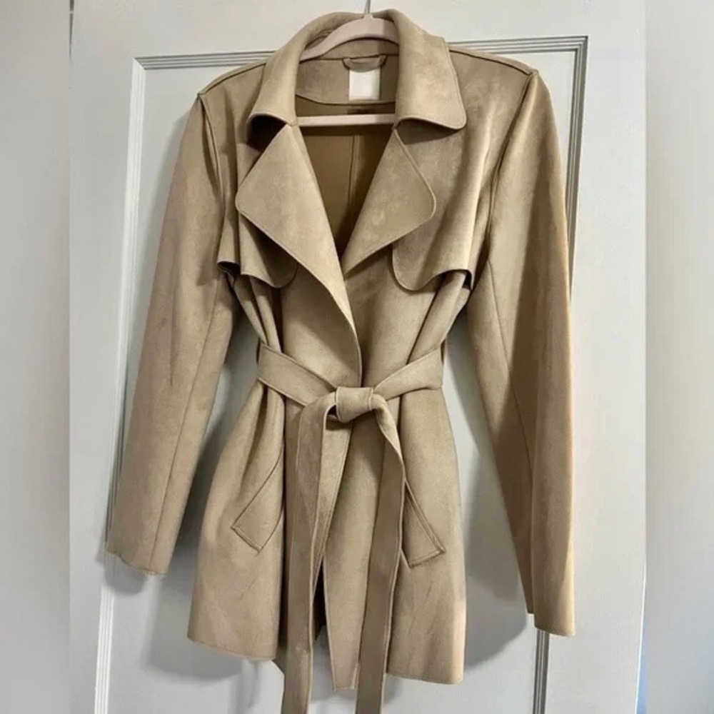 H&M NWT faux suede nude cream light beige tie belted trench coat jacket
